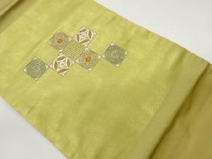 四角に七宝・菊模様刺繍名古屋帯